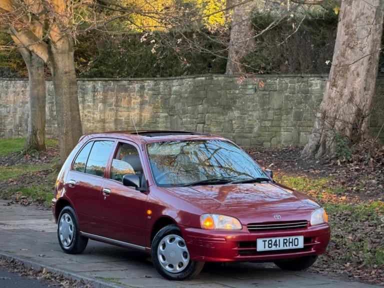 TOYOTA STARLET 1.3 GLS [SROOF] 5DR + EXLNT SHSTRY + MOT OCT 26 + RUSTFREE + TIDY
