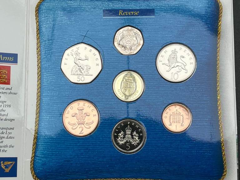 image for 1988 Great Britain Royal Mint Uncirculated set in folder.