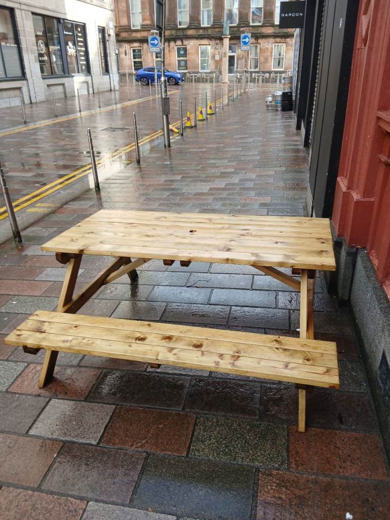 Wooden Picnic Bench Table | in East End, Glasgow | Gumtree