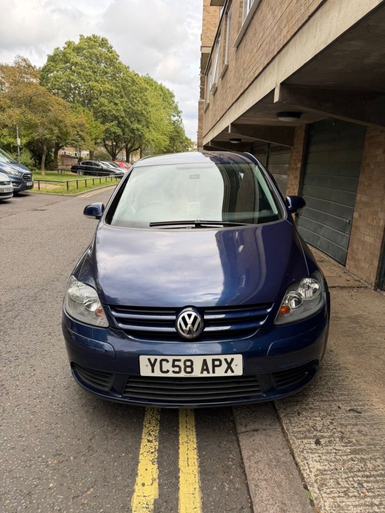 Volkswagen, GOLF PLUS, Hatchback, 2008, Semi-Auto, 1390 (cc), 5 doors