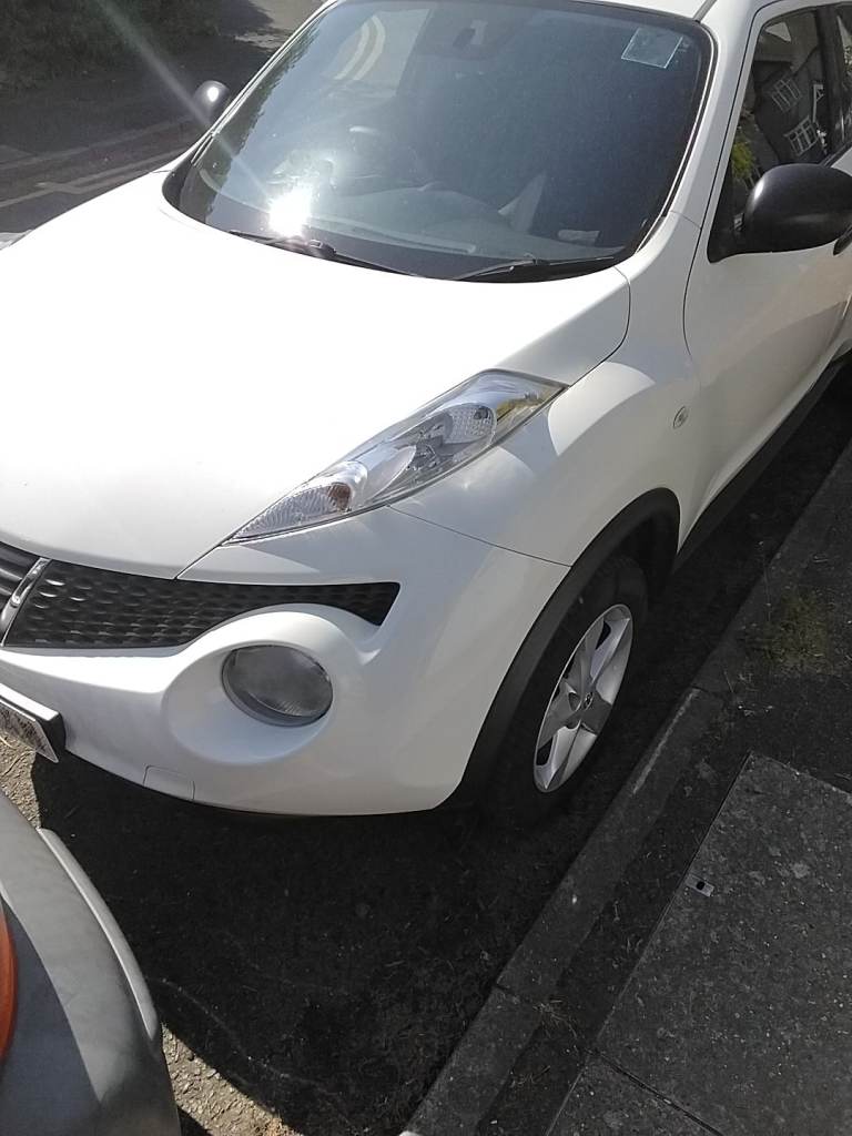 Nissan, JUKE, Hatchback, 2013, Manual, 1598 (cc), 5 doors