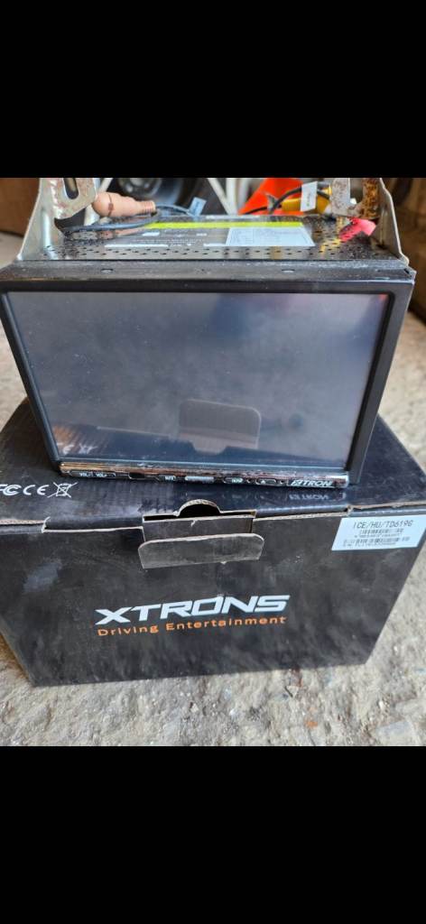 Universal car stereo