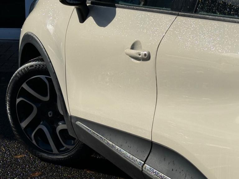 2014 Renault Captur 0.9 TCE 90 Dynamique MediaNav Energy 5dr HATCHBACK Petrol Manual