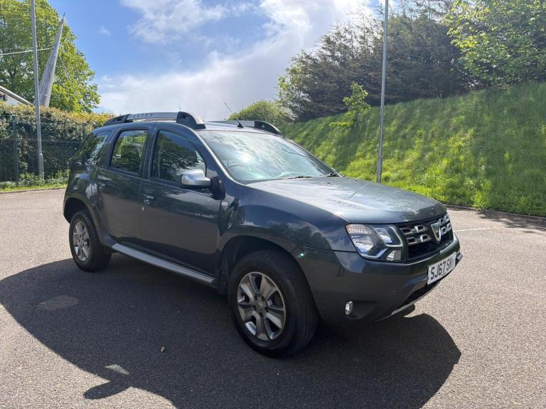 2017 Dacia Duster 1.2 TCe 125 Laureate 5dr HATCHBACK PETROL Manual