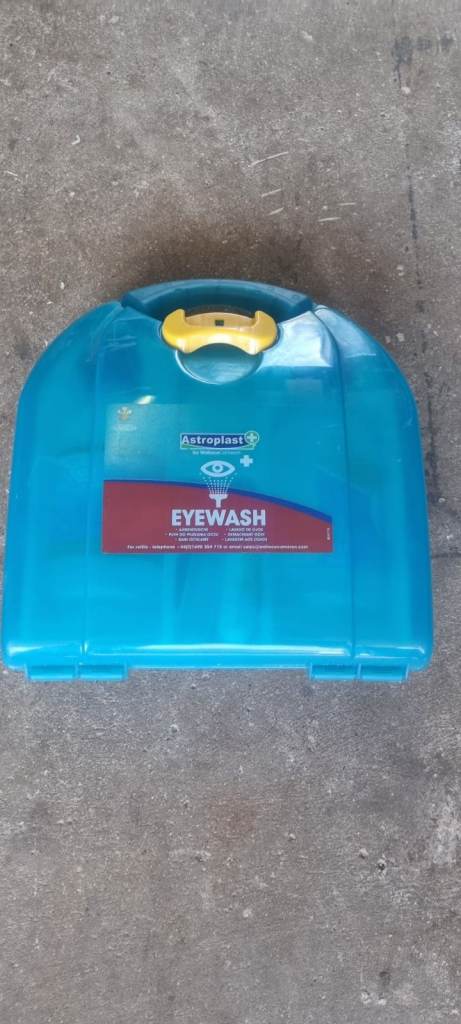 Eye wash