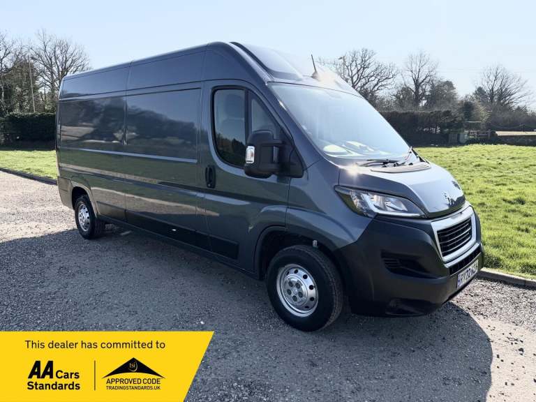 2022 Peugeot Boxer 2.2 BlueHDi H2 Professional Van 140ps PANEL VAN DIESEL Manual