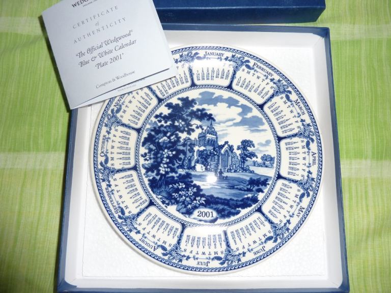 Calendar plate | Stuff for Sale - Gumtree