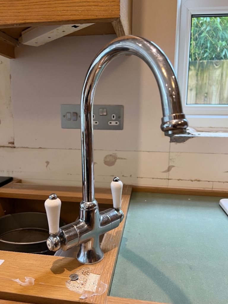 Kitchen tap