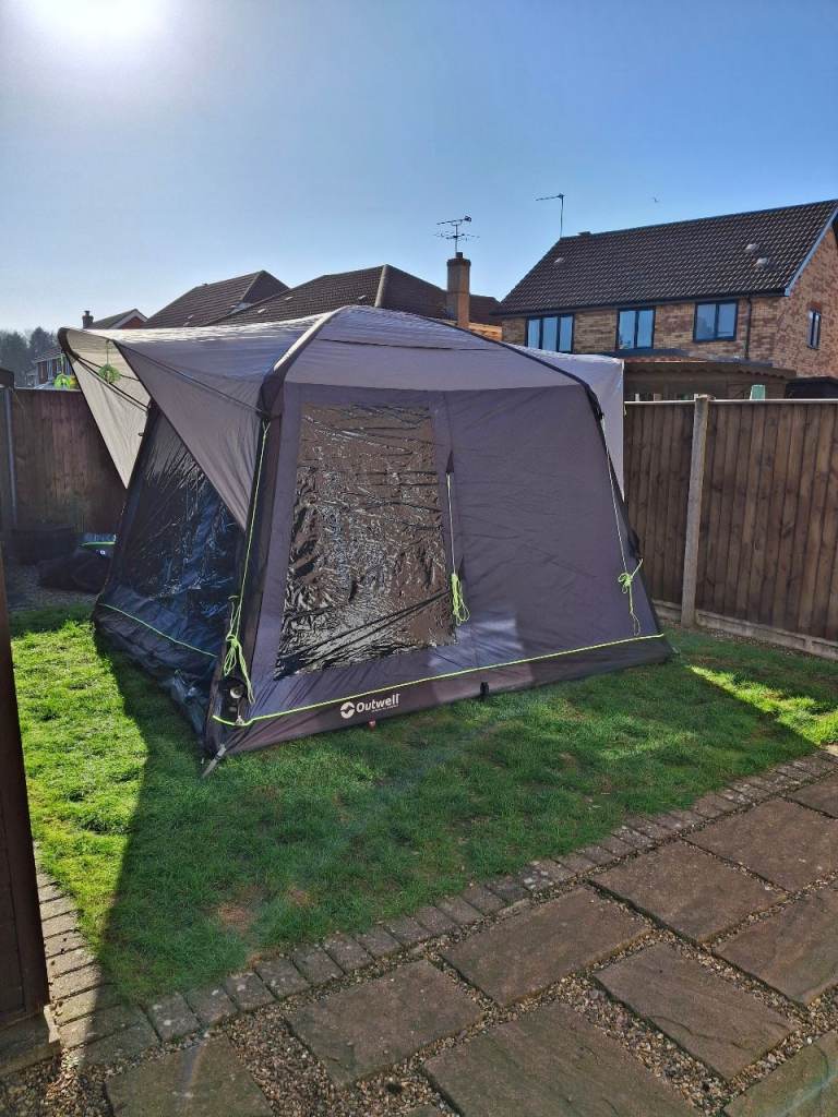 Outwell Milestone Pace Air Awning