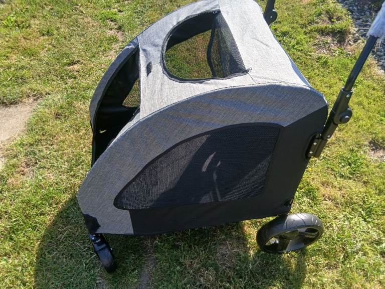pet stroller 