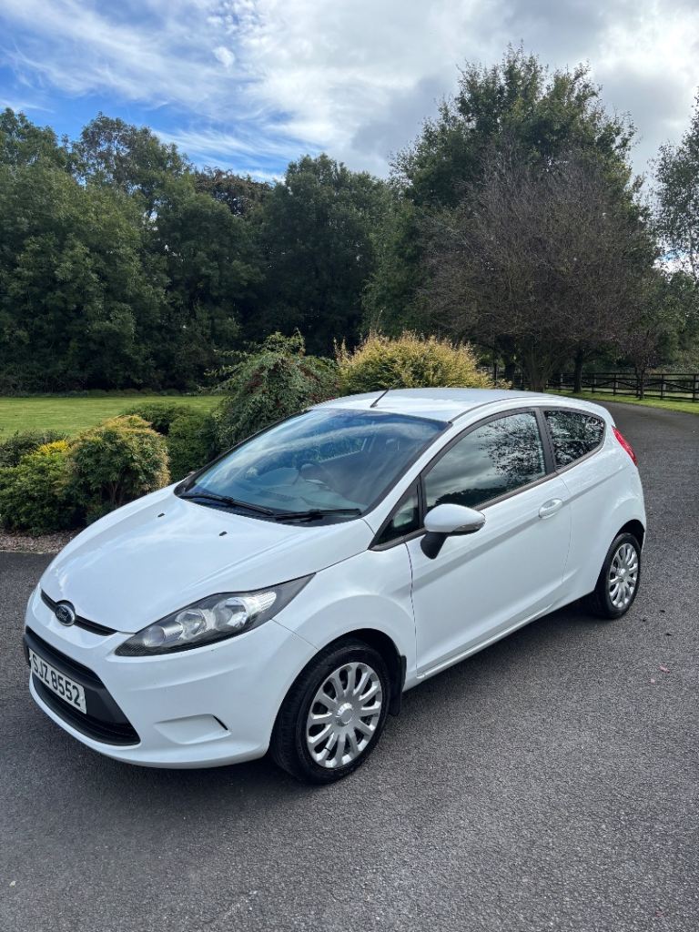 2011 Ford Fiesta 1.25 NEW TIMING BELT AND WATER PUMP LOW MILES 