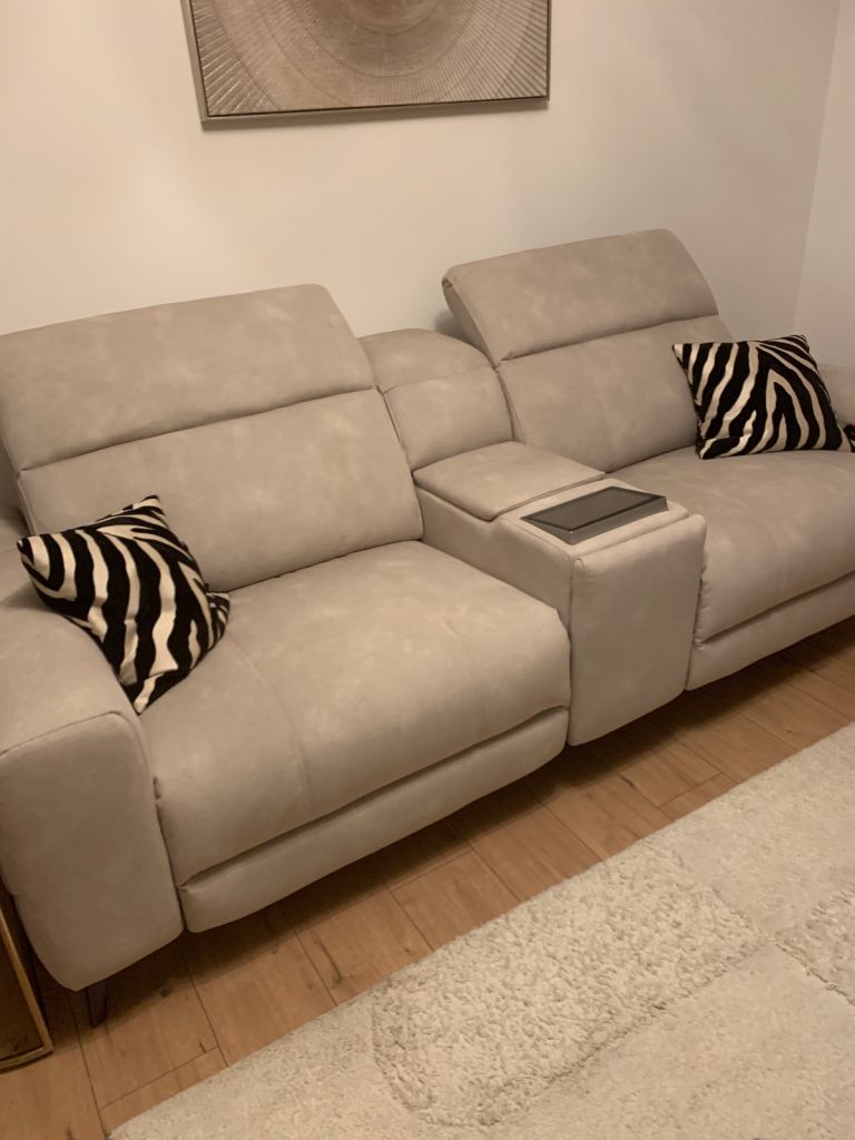 Sofology Allure 2.5 Seater