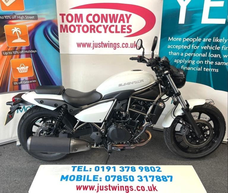 KAWASAKI ELIMINATOR 500, 2025(25), 1 MATURE OWNER, 556 MILES, FSH, SUPERB, £4995