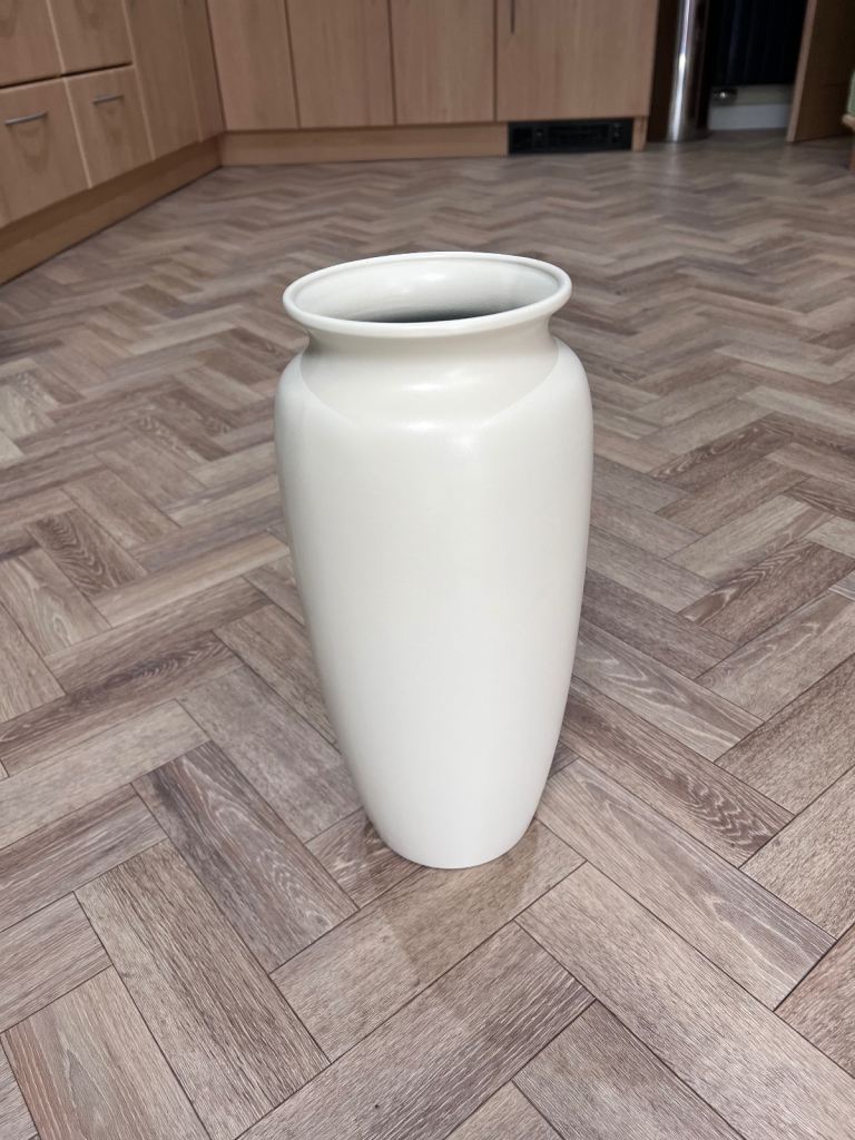 Elegant large cream ceramic vase