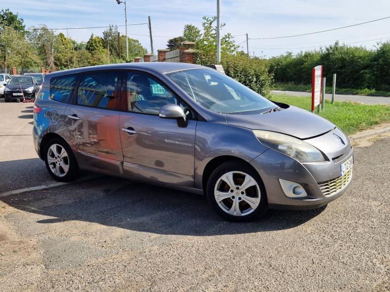 2012 Renault Grand Scenic 1.5 dCi 110 Dynamique TomTom 5dr MPV Diesel Manual
