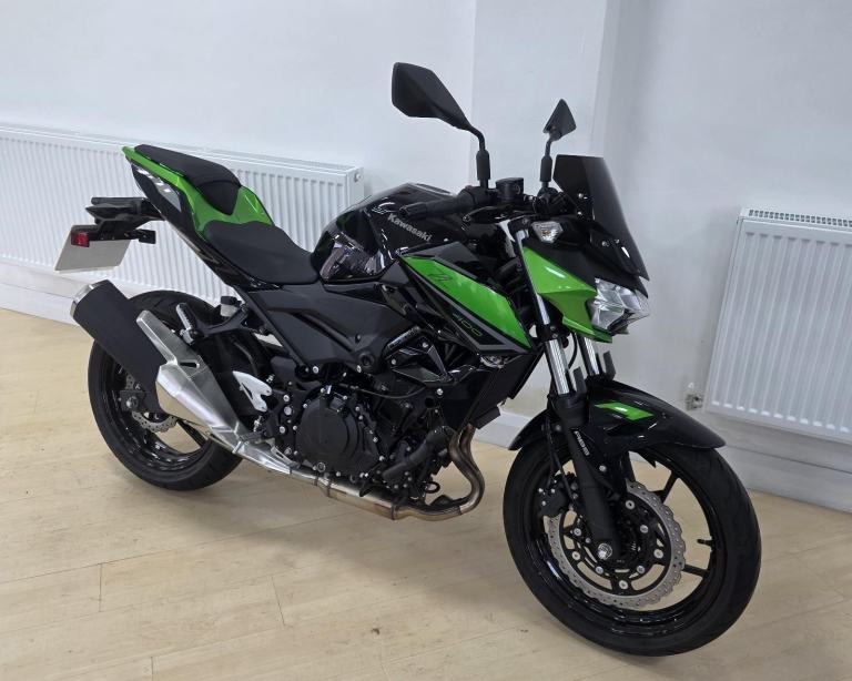 Kawasaki Z400