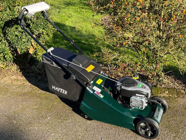 New Hayter Harrier 41 Lawnmower