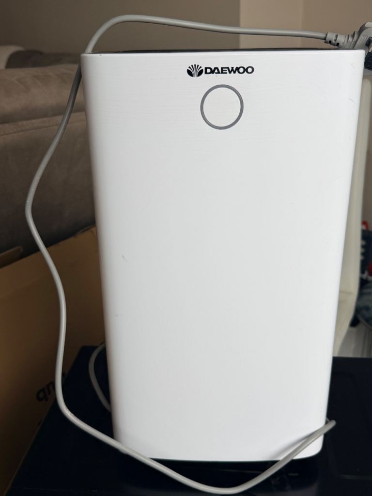 Dehumidifier 