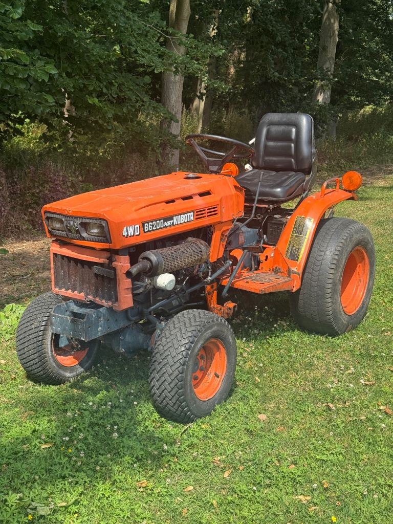 No VAT - Kubota B6200D (4WD) Compact Tractor 15hp Diesel HST Hydrostatic