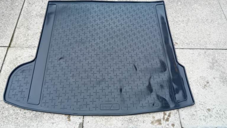 Fpace boot liner