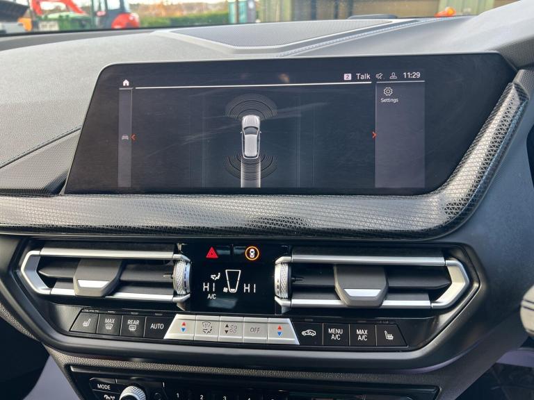 2022 BMW 1 Series 2.0 M135i Auto xDrive Euro 6 (s/s) 5dr HATCHBACK Petrol Automatic