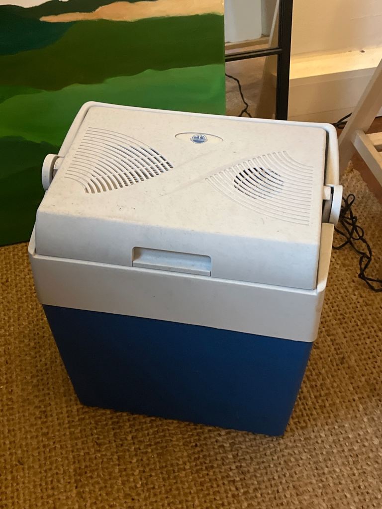 Adventuridge Mini/Travel Fridge w/ Car Adaptor & Mains