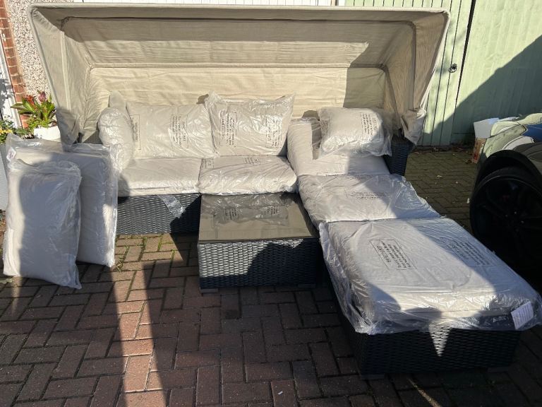 Garden furniture 