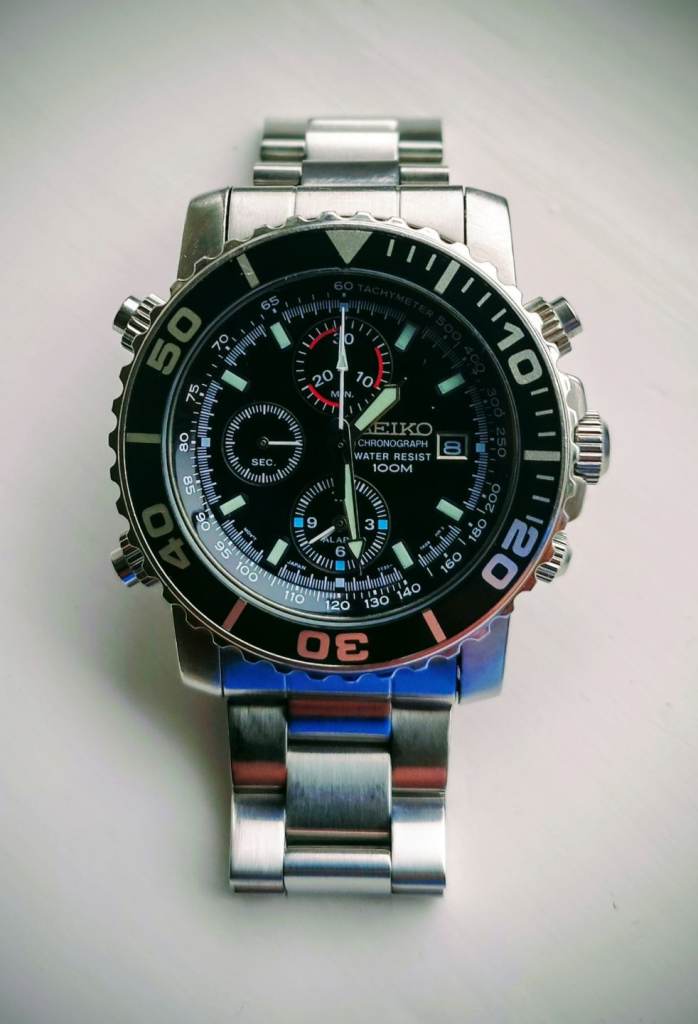 Seiko analogue quartz alarm chronograph 7T32