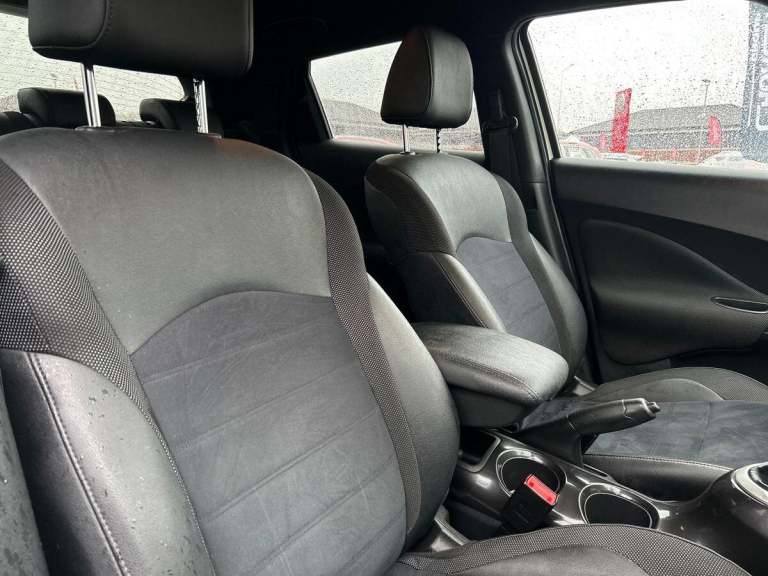 2017 Nissan Juke 1.2 DIG-T N-Connecta SUV 5dr Petrol Manual Euro 6 (s/s) (115 ps) SUV PETROL Manual