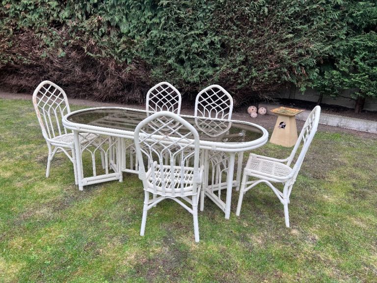Original 1960s Retro Cane & Glass Dining Table + 5 Chairs – 200cm x 85cm