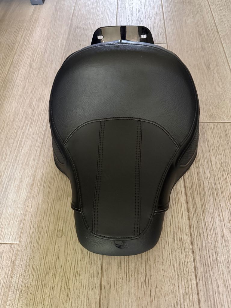  Harley Davidson - Sundowner Solo Seat