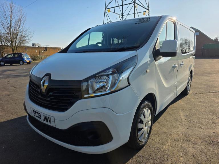 2019 Renault Trafic Camper Van Conversion