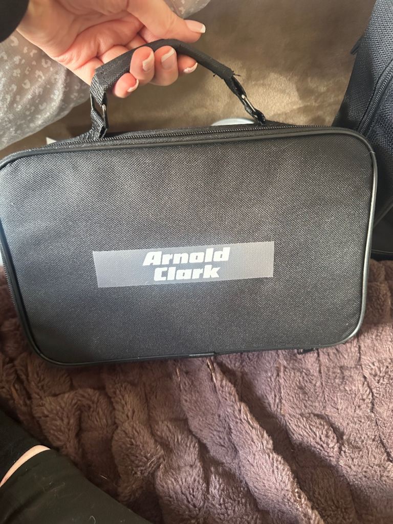 Brand New Arnold Clark Protect Vehicle Aftercare Valeting Car carer Kit