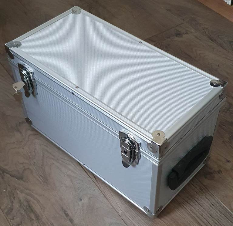 7" Record metal storage flight box