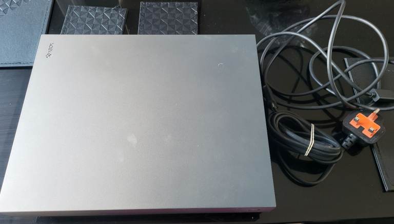 X Box One X  Good Condition