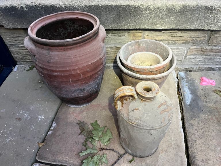 Vintage garden pots