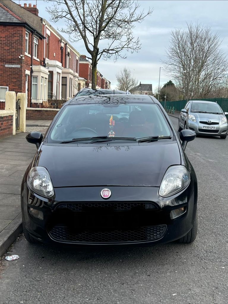 Fiat, PUNTO, Hatchback, 2012, Manual, 1368 (cc), 5 doors