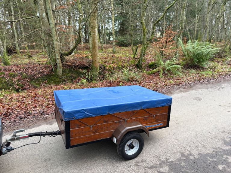 Indespension trailer