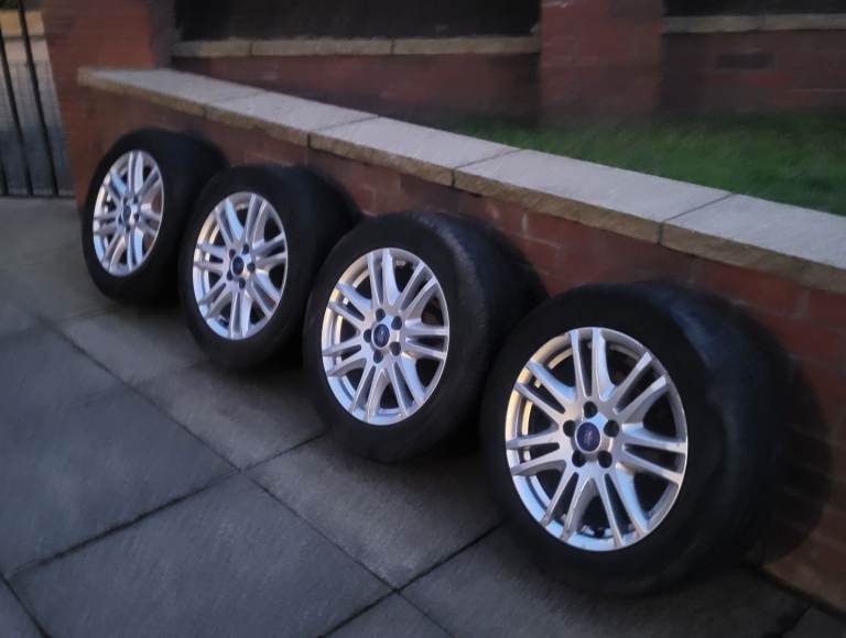 FORD FOCUS OR CMAX 2011 - 2017 ALLOY WHEELS AND TYRES 16 INCH 