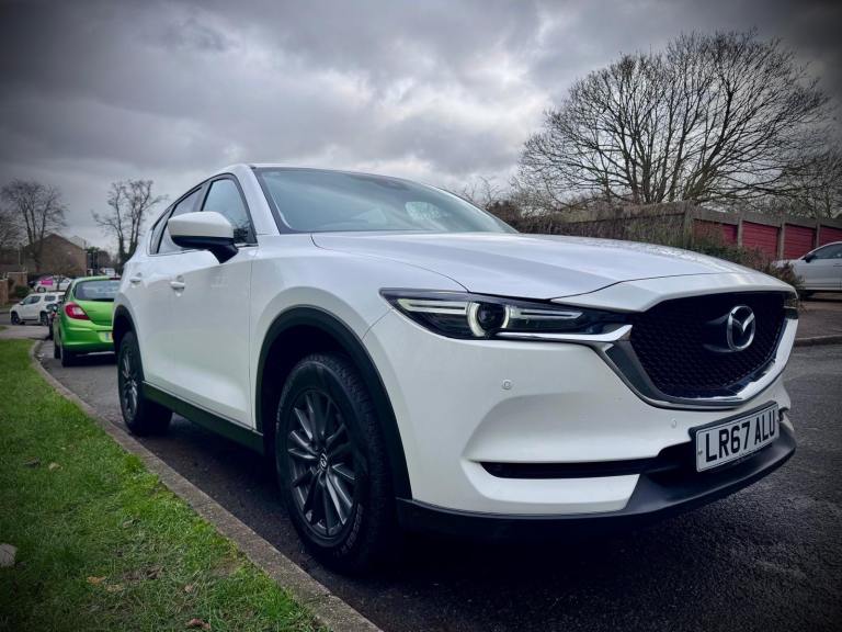 Mazda 2018 - excellent condition 