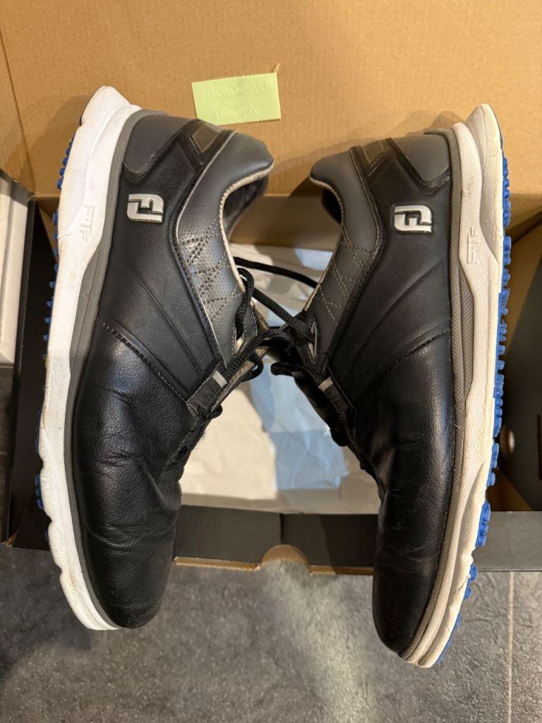 golf shoes fj