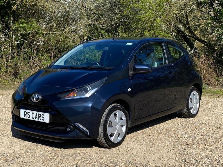 2018 Toyota AYGO 1.0 VVT-i X-Play 3dr HATCHBACK Petrol Manual