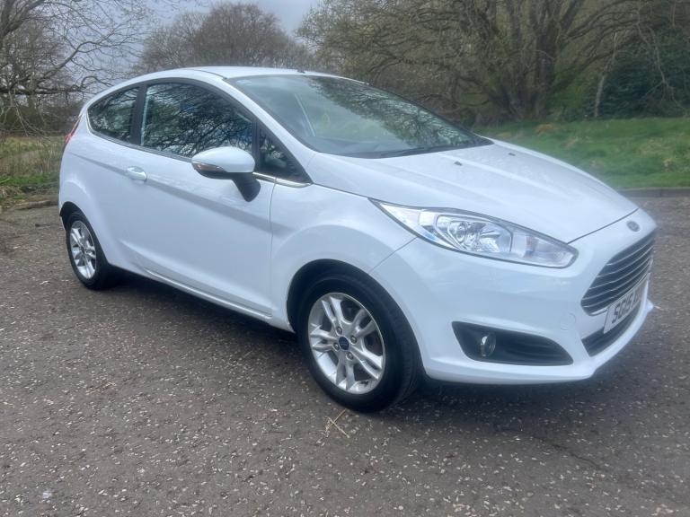 2015 Ford Fiesta 1.25 82 Zetec 3dr HATCHBACK Petrol Manual