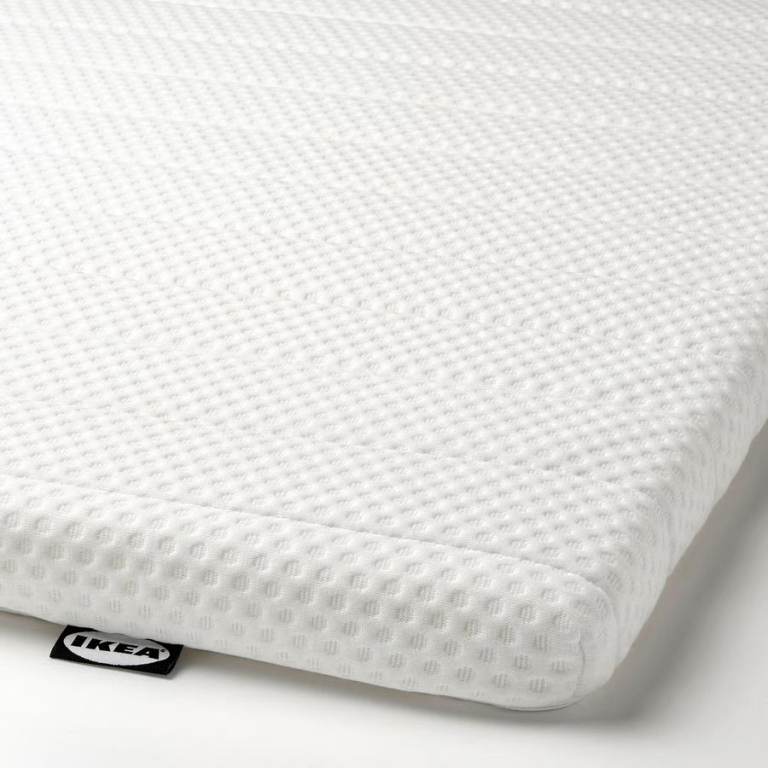 IKEA NISSEHOLM Double Mattress Topper & 2 SENAPSMOTT Cooling Pillows - Like New (Only 5 months old)