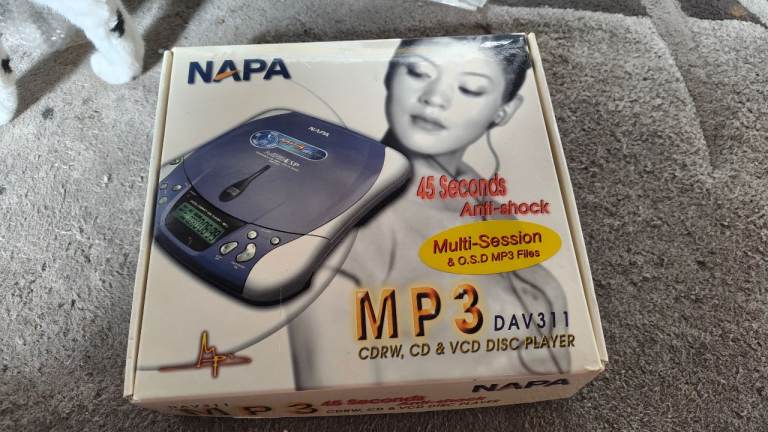 Brand new personal CD player + VCD player.