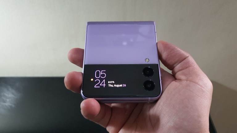 Samsung Galaxy Z Flip 3 5G - 128GB - Purple (Unlocked) Smartphone