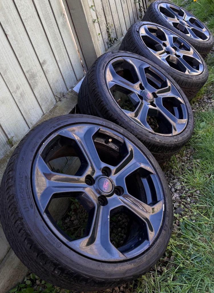 Ford Fiesta ST 17 inch Alloy Wheels 4 x 108 Genuine MK7 ST180