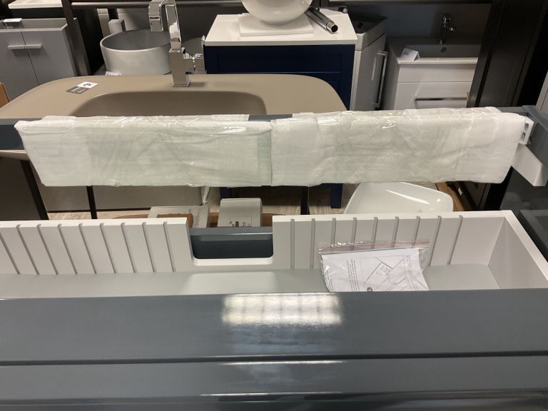 Tavistock forum 900 wall hung vanity, white counter, basin, mixer & waste 