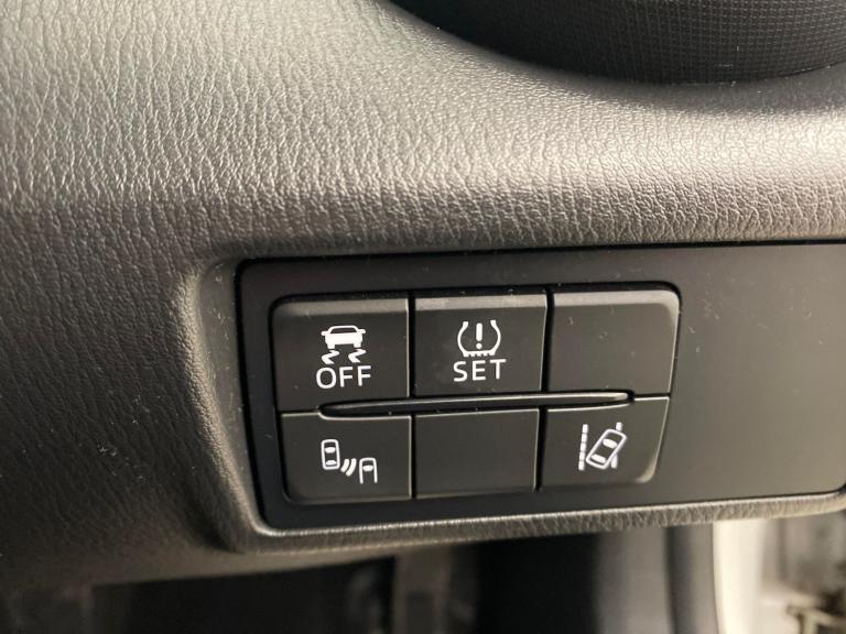 2015 Mazda MX-5 2.0 SKYACTIV-G Sport Nav Convertible 2dr Petrol Manual Euro 6 (160 ps) - LA Conve...