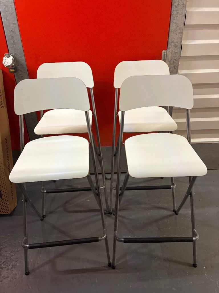 Set of 4 White Bar Chairs – Good Condition